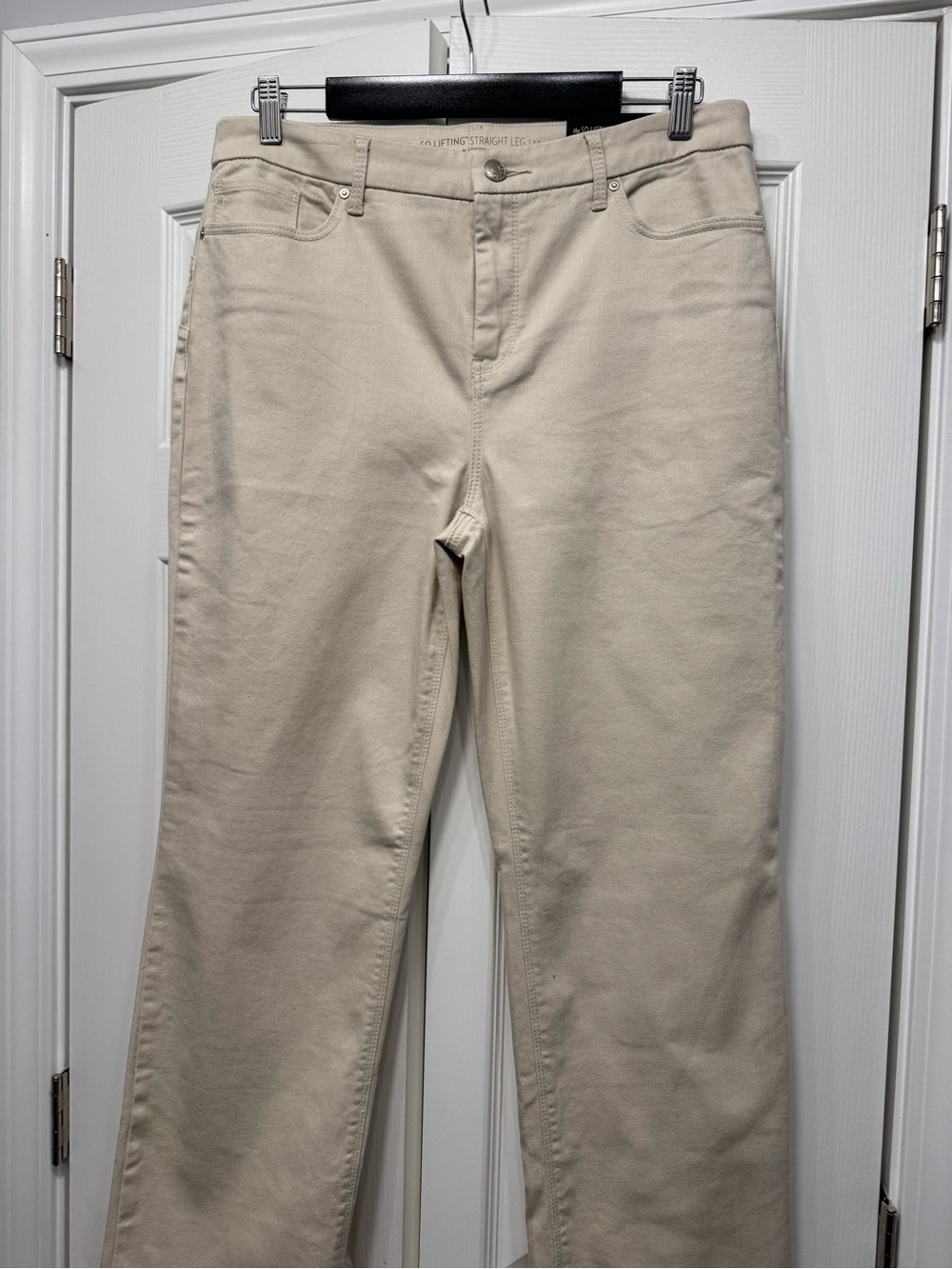 So Lifting Straight-Leg Jeans
